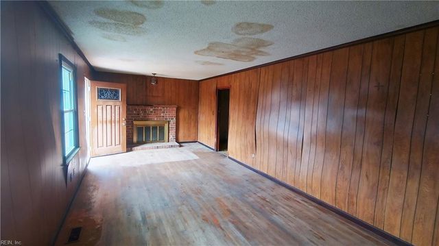 421 Morrison AVE, Newport News, VA 23601