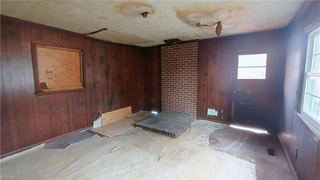 421 Morrison AVE, Newport News, VA 23601