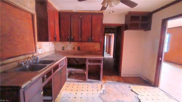 421 Morrison AVE, Newport News, VA 23601