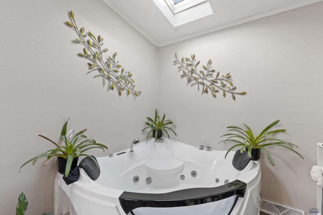 1680 JOLLY LN, Rapid City, SD 57703