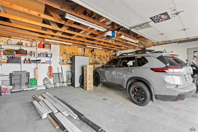 1680 JOLLY LN, Rapid City, SD 57703