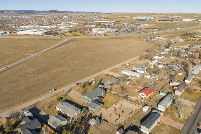 1680 JOLLY LN, Rapid City, SD 57703