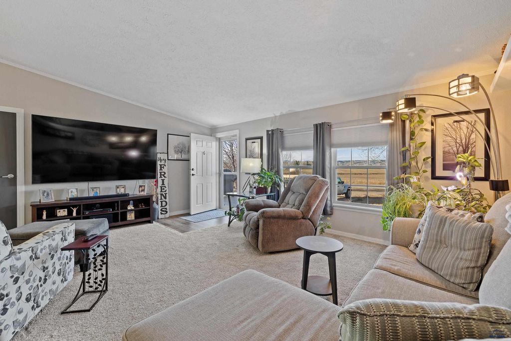 1680 JOLLY LN, Rapid City, SD 57703