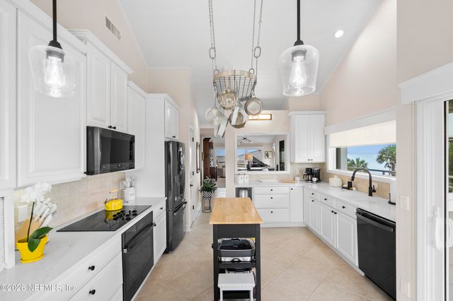 142 SEA HAMMOCK Way, Ponte Vedra Beach, FL 32082