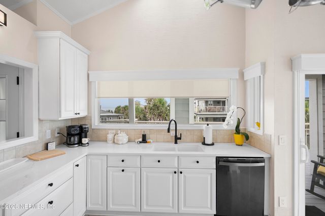 142 SEA HAMMOCK Way, Ponte Vedra Beach, FL 32082