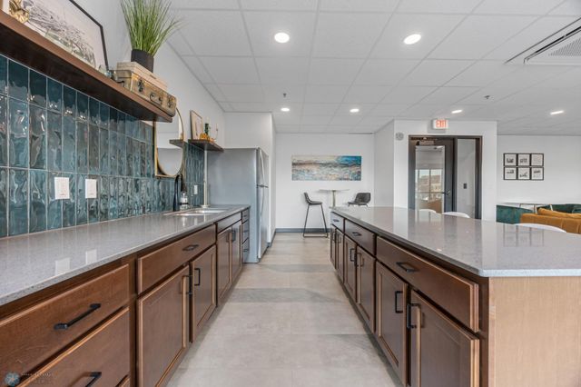 300 Main Avenue 506, Fargo, ND 58103