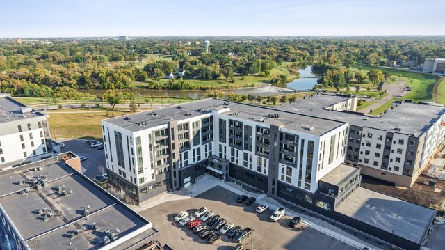 300 Main Avenue 506, Fargo, ND 58103