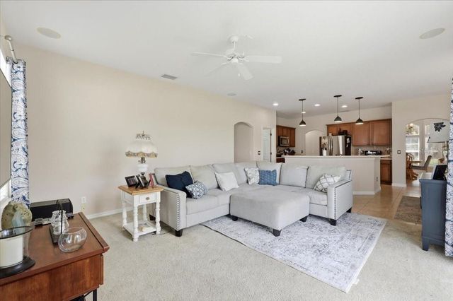 445 AMETHYST AVENUE, Auburndale, FL 33823