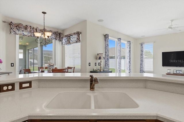 445 AMETHYST AVENUE, Auburndale, FL 33823