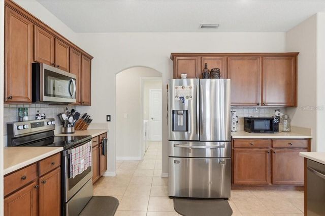 445 AMETHYST AVENUE, Auburndale, FL 33823