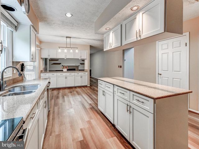 3 BIEHL CT, Owings Mills, MD 21117