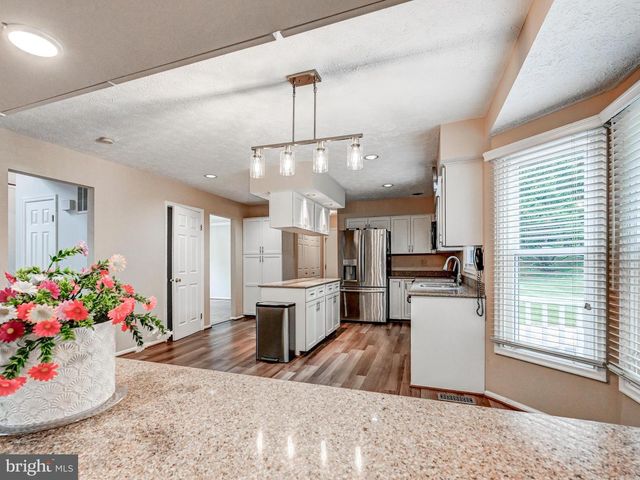3 BIEHL CT, Owings Mills, MD 21117