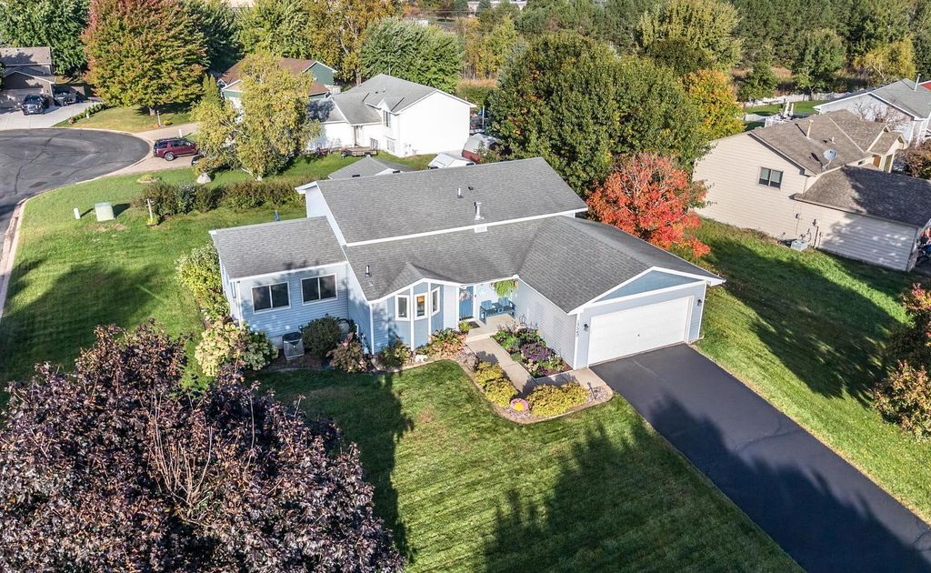 13540 Fiona Avenue N, Hugo, MN 55038 — exterior