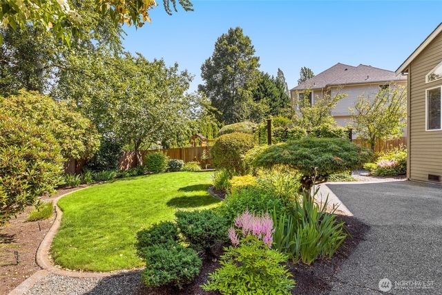 1917 237th Place SE, Bothell, WA 98021