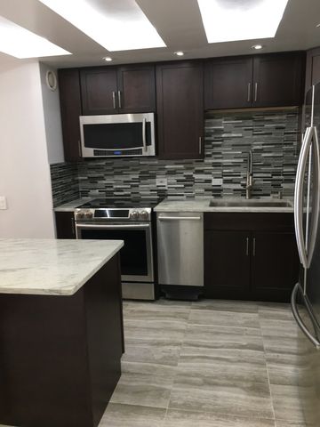 5320 N SHERIDAN Road 1506, Chicago, IL 60640