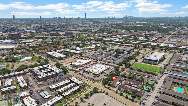 6697 De Moss Drive 697, Houston, TX 77074