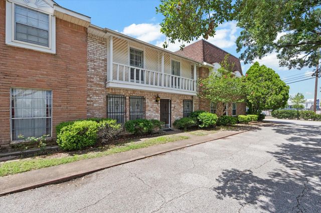 6697 De Moss Drive 697, Houston, TX 77074