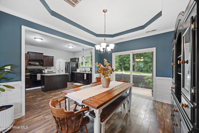 145 Laredo Drive, Jacksonville, NC 28540