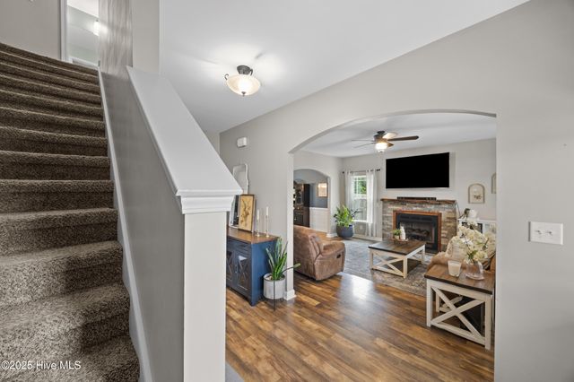 145 Laredo Drive, Jacksonville, NC 28540