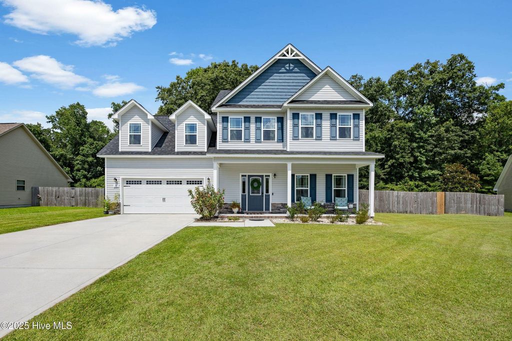 145 Laredo Drive, Jacksonville, NC 28540