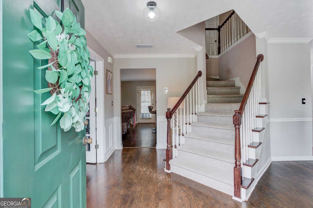 2552 Crofton Court, Suwanee, GA 30024 — photo 2