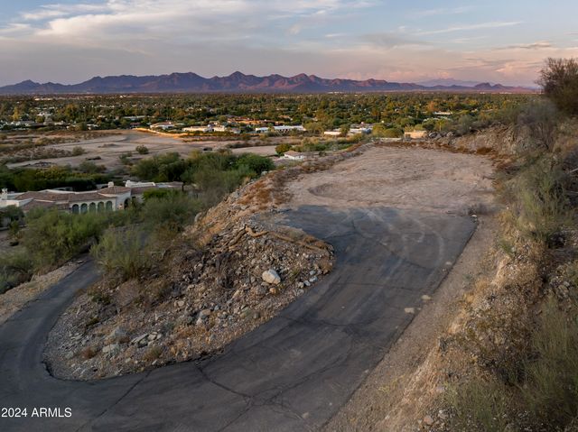 6041 E Foothill Drive N 64, Paradise Valley, AZ 85253