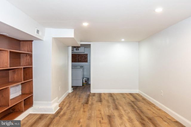 2911 CRESMONT AVE, Baltimore, MD 21211