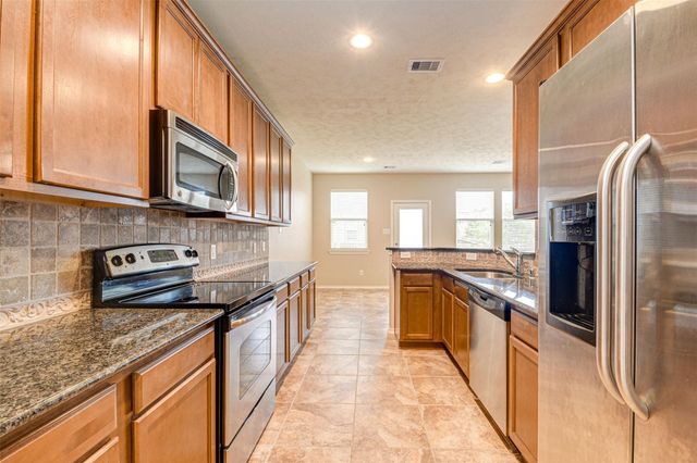 23 Fairlee Court, The Woodlands, TX 77354