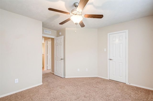 23 Fairlee Court, The Woodlands, TX 77354