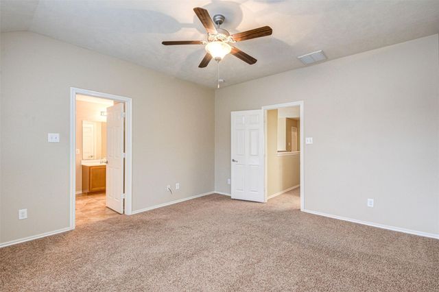 23 Fairlee Court, The Woodlands, TX 77354