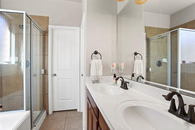 30 Supiro Drive, Manvel, TX 77578