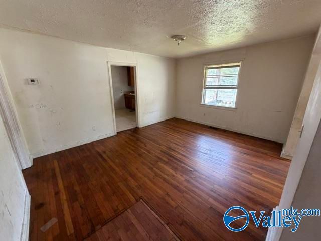 2734 South 11th Street, Gadsden, AL 35904