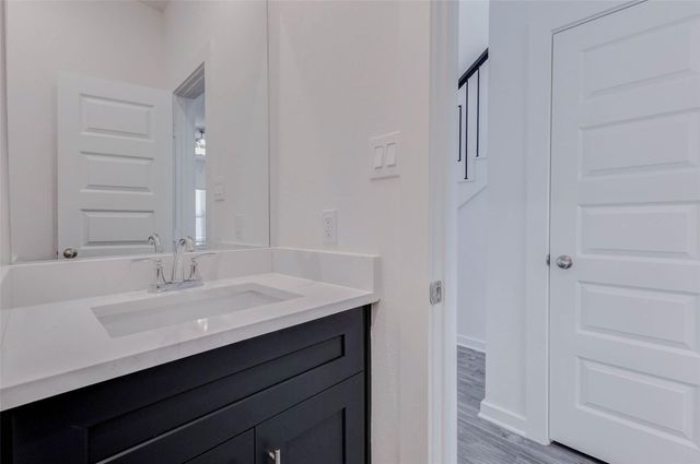 1038 Elsinore Drive, Rosharon, TX 77583