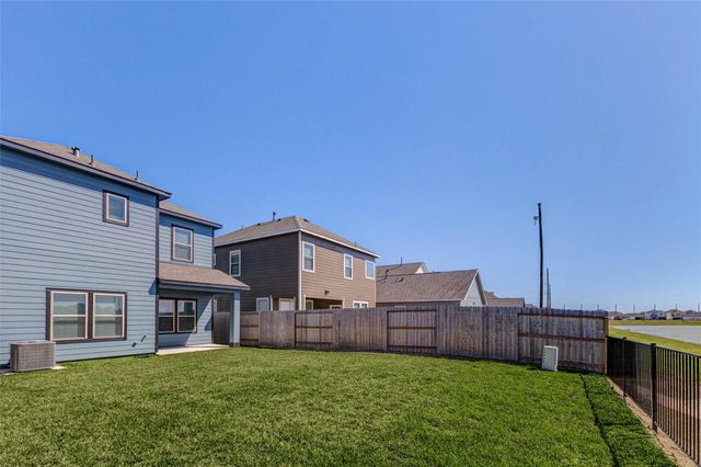 1038 Elsinore Drive, Rosharon, TX 77583