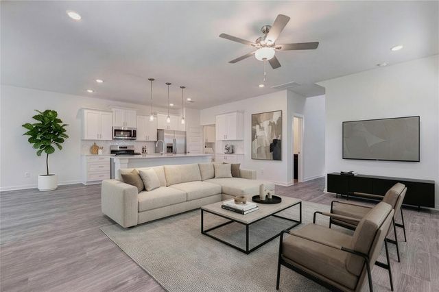 1038 Elsinore Drive, Rosharon, TX 77583