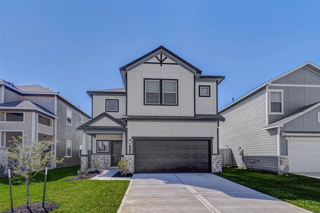 1038 Elsinore Drive, Rosharon, TX 77583