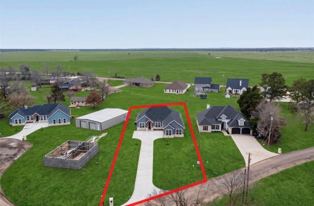 339 Cross Tie Ranch Road, Trinidad, TX 75163