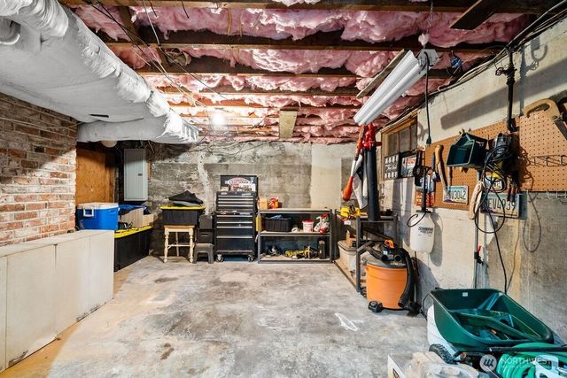 704 Essex Avenue, Aberdeen, WA 98520