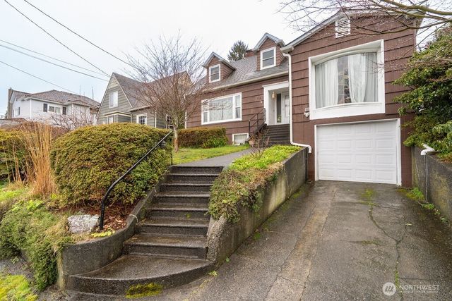 704 Essex Avenue, Aberdeen, WA 98520