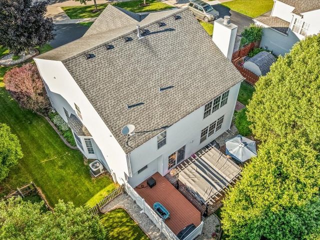 10695 Yellowstone Drive, Huntley, IL 60142