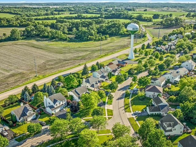 10695 Yellowstone Drive, Huntley, IL 60142