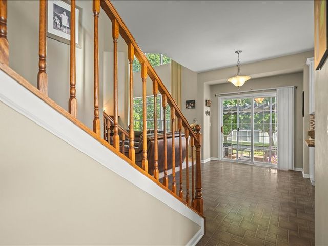10695 Yellowstone Drive, Huntley, IL 60142