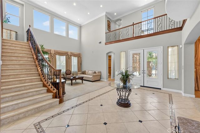 8114 Soft Winds Drive, Corona, CA 92883