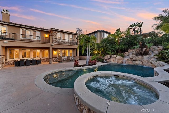 8114 Soft Winds Drive, Corona, CA 92883
