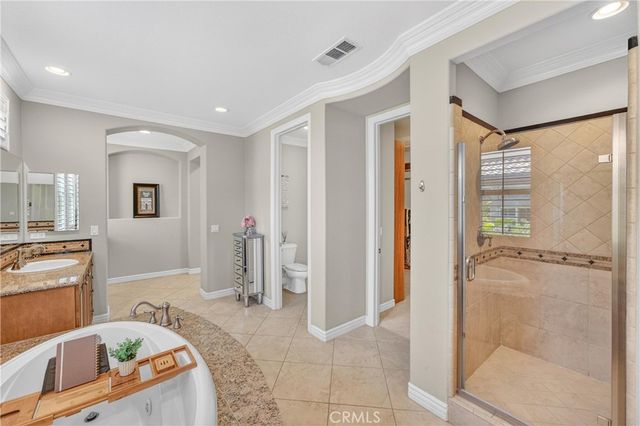 8114 Soft Winds Drive, Corona, CA 92883