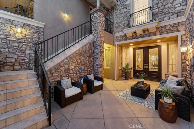 8114 Soft Winds Drive, Corona, CA 92883