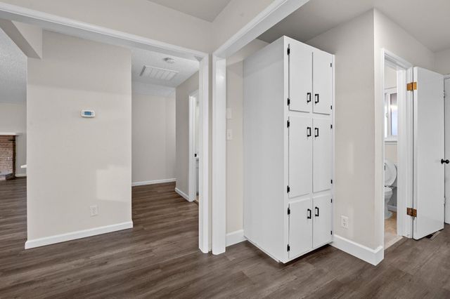 2834 N Hughes Avenue, Fresno, CA 93705