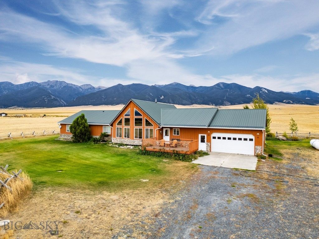 12 Bench Road, Whitehall, MT 59759