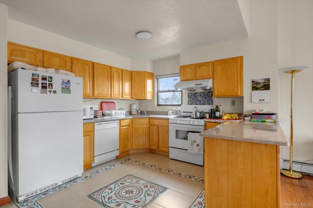 3-14 Julius Road 20D, College Point, NY 11356