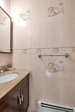 3-14 Julius Road 20D, College Point, NY 11356